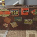 583 1745 SUITCASE